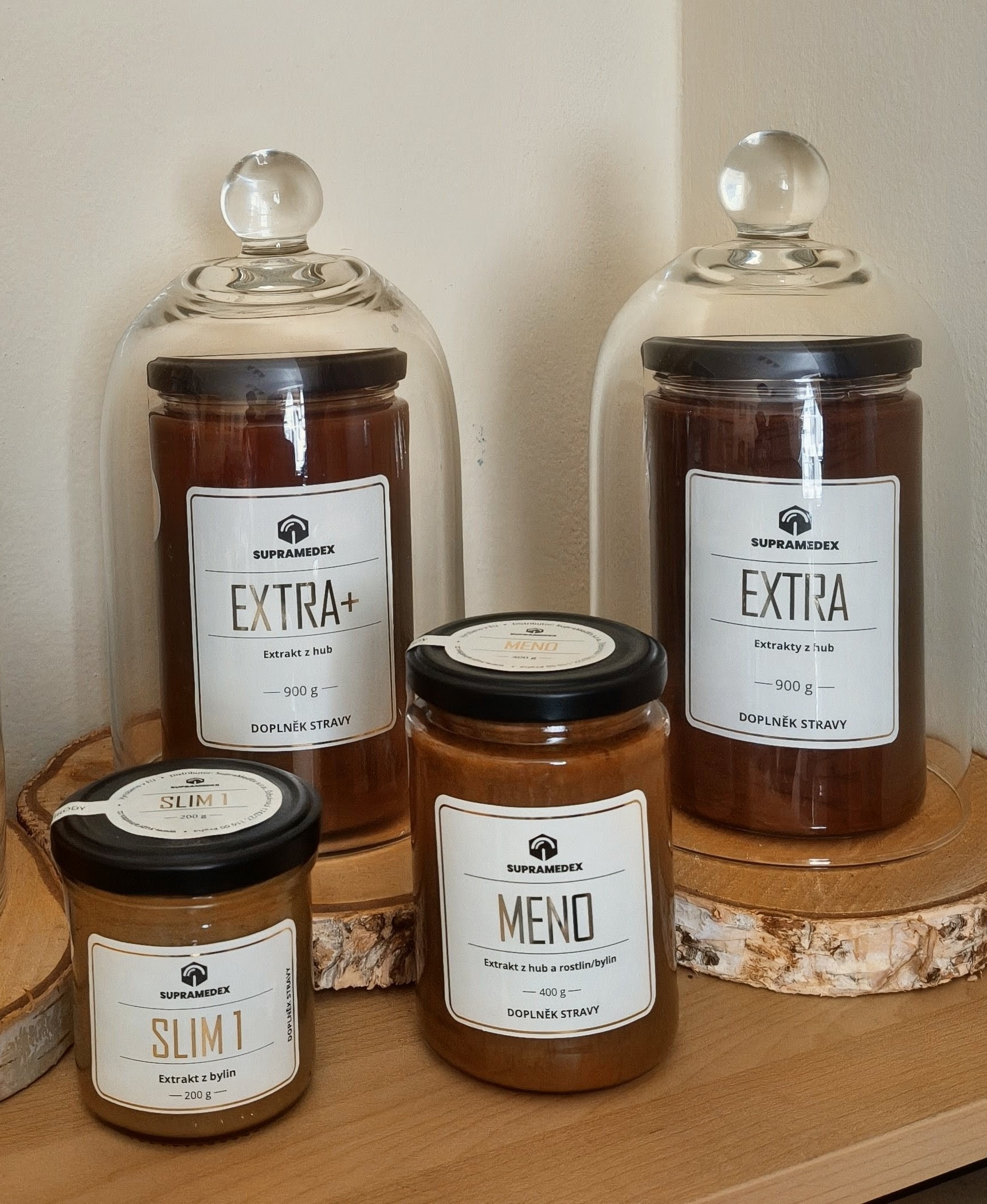 Veškeré extrakty v medu, kapsle, čaje i specializované řady (POWER, EXTRA, OPTIMAL, VITAL) si můžete prohlédnout a objednat na oficiálním e-shopu naší partnerské značky.